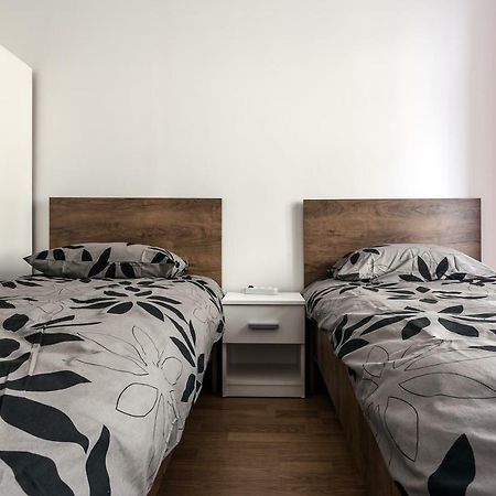 Modern Apartment In Lviv Historic Centre Kültér fotó