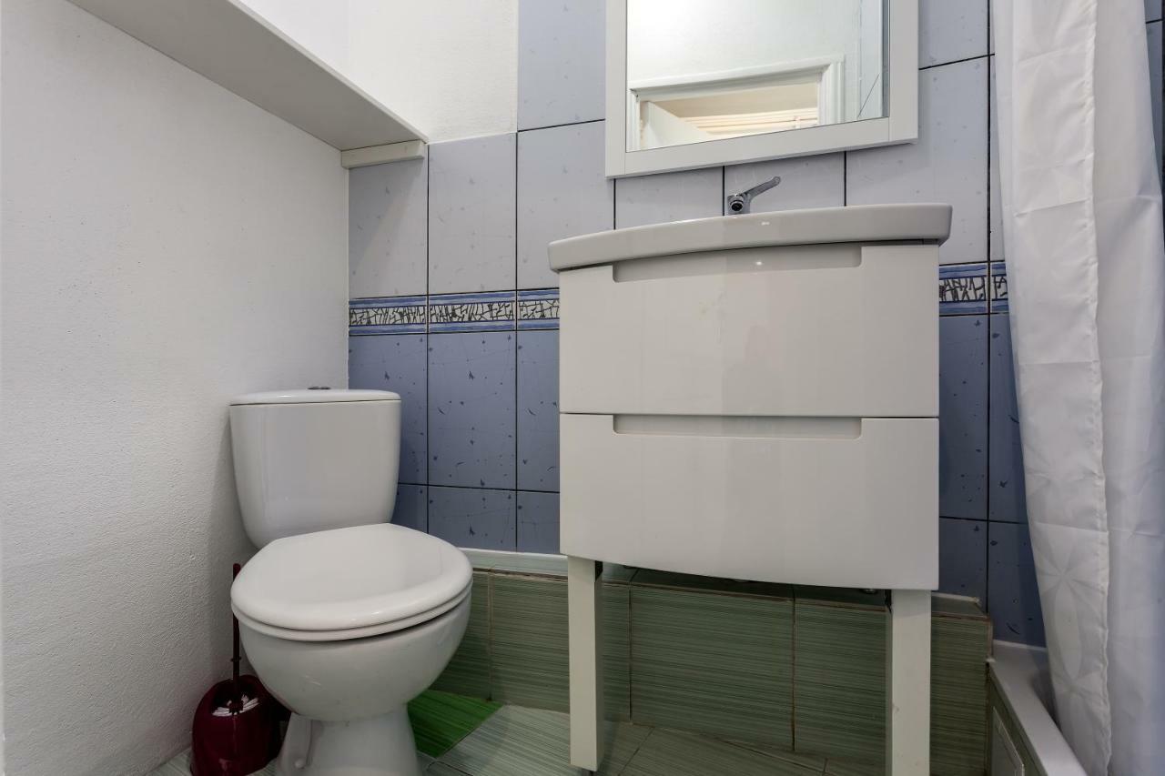 Modern Apartment In Lviv Historic Centre Kültér fotó