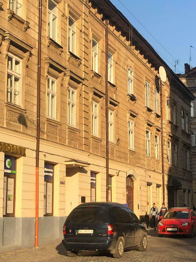 Modern Apartment In Lviv Historic Centre Kültér fotó